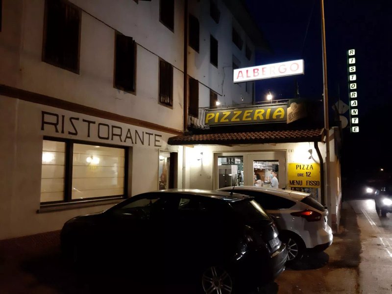 Ristorante Pizzeria Dolomiti