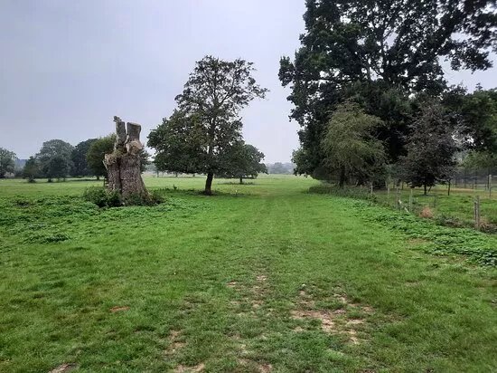 Wansford To Sutton Nene Way Walk