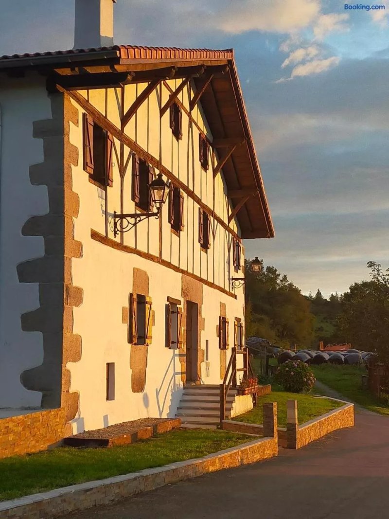 Casa Rural Saskarate
