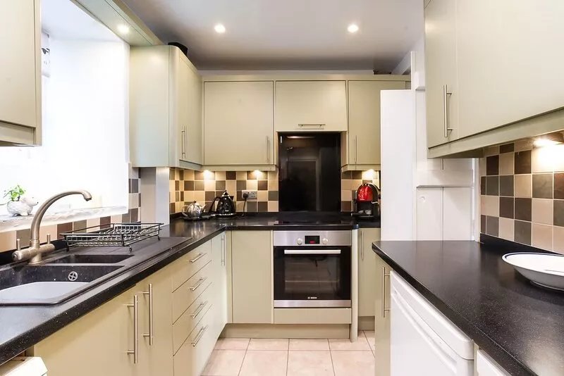 Rhubarb Cottage - Two Bedroom House, Sleeps 4