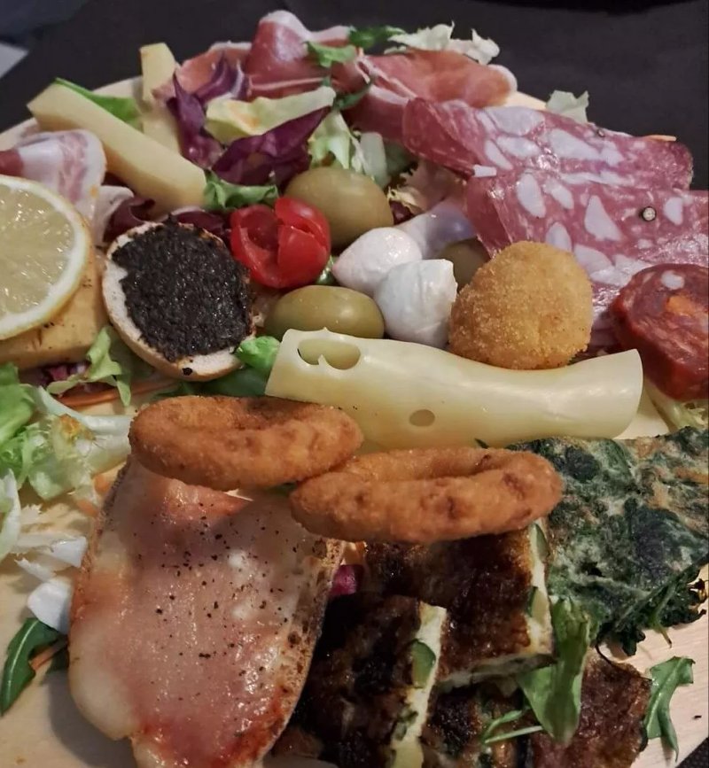 Benny's Bar E Ristorante