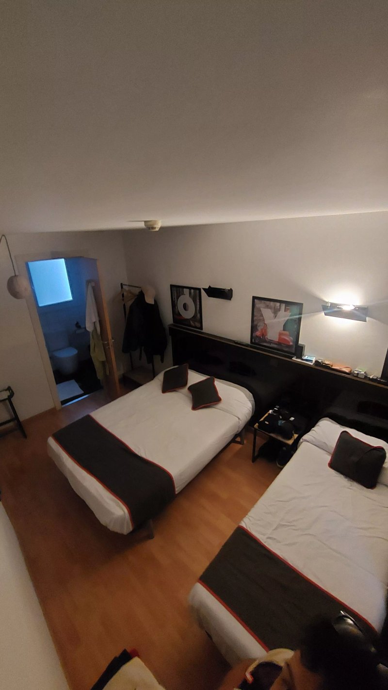 Hostal Athenas