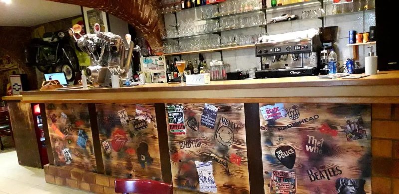 Le Caveau Sarl