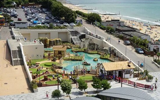 Smugglers Cove Adventure Golf
