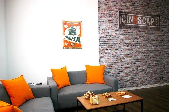 Cinescape Room