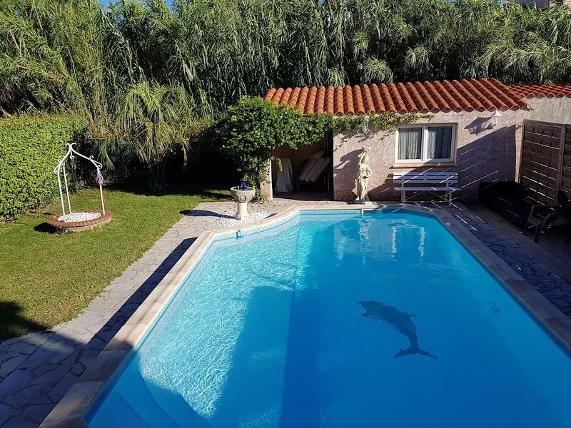 house with heated-garden-parking pool 3 sees - 7-9 pers