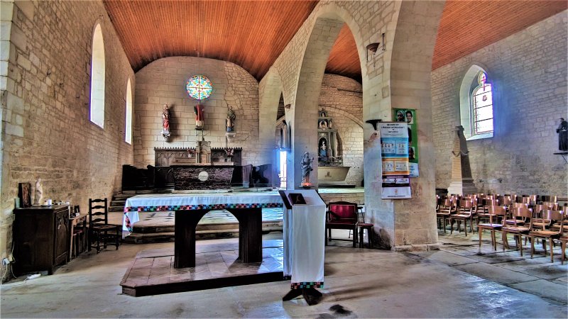 Eglise Saint -Laurent de Villiers-en-Plaine