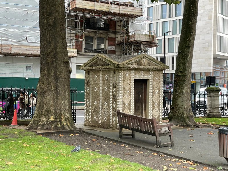 Grosvenor Gardens Cabmen's Shelter
