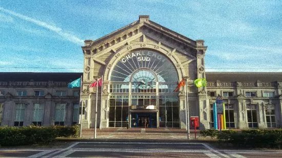 Gare de Charleroi-Sud s'appelle desormais Charleroi-Central