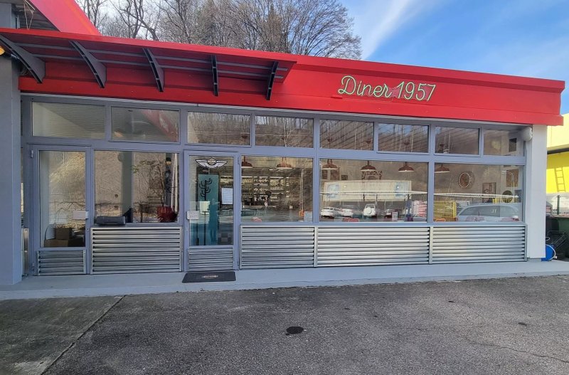 Marc's Drive In