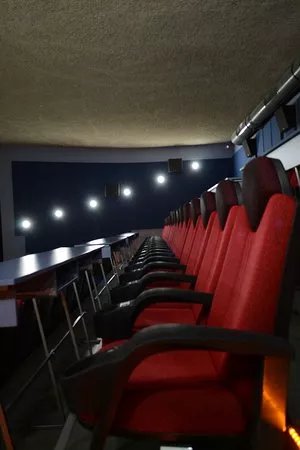 Royal Cinema Mezdra