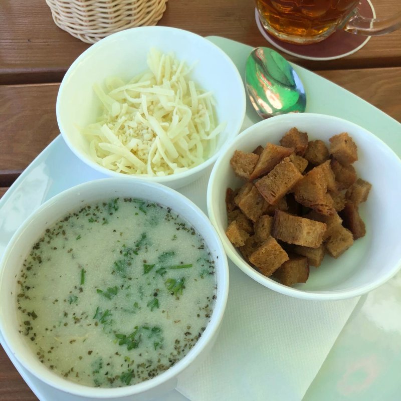 Nabrezni terasy