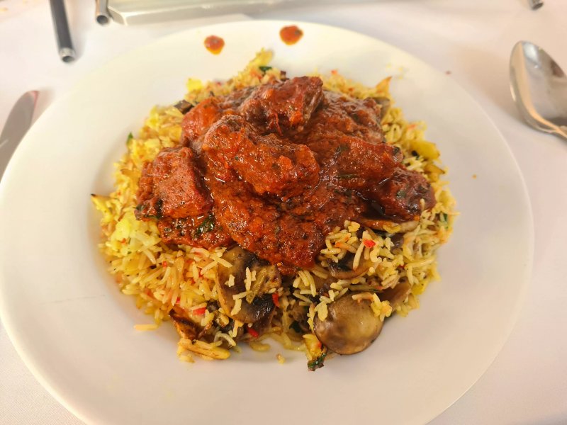 Raj Tandoori