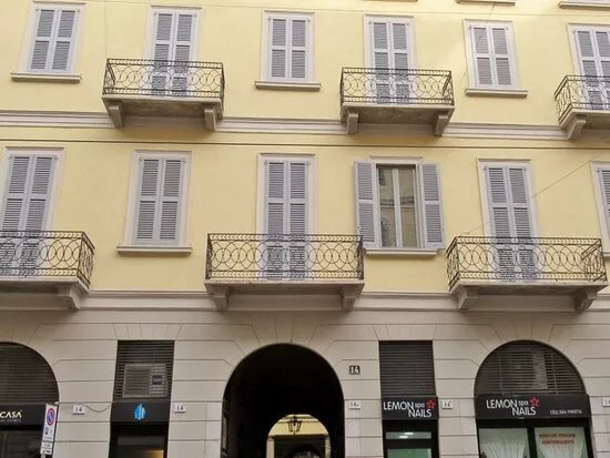 Casa Via Cesare Correnti 14
