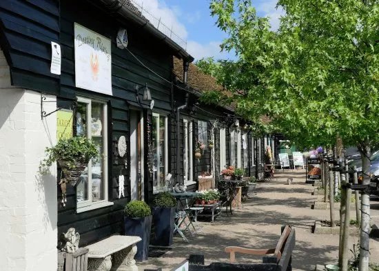Battlers Green Farm Shopping Village
