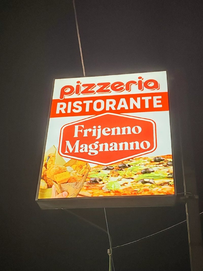 Ristorante Pizzeria Bar  Frijenno Magnanno &  I 7 Vizi Bar