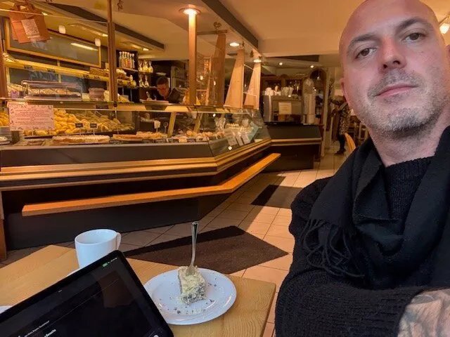 Cafe Voll