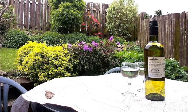 Superb cottage Walk to pub Free access to Spa: Hot tub,swimming pool
