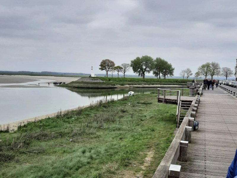 Promenade Quai Jeanne D'arc
