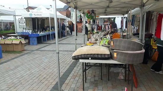Neston market