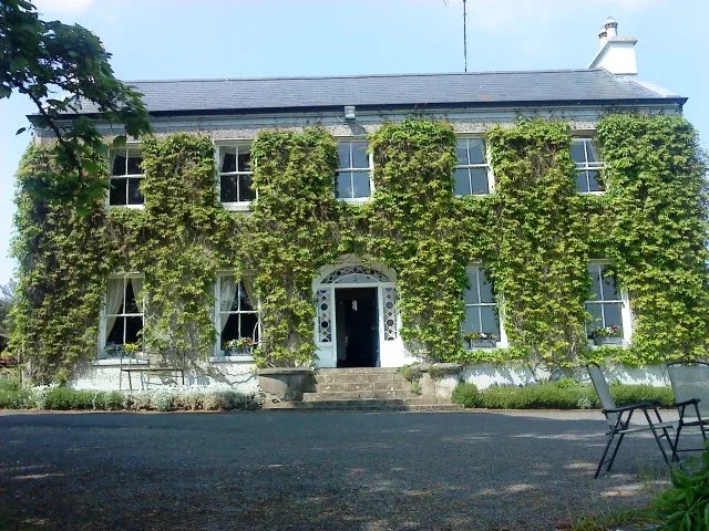 Hollywell
