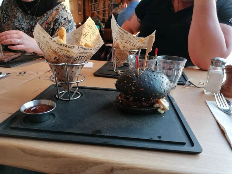 Hippopotamus Steakhouse