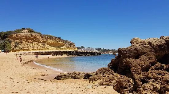 Praia dos Aveiros