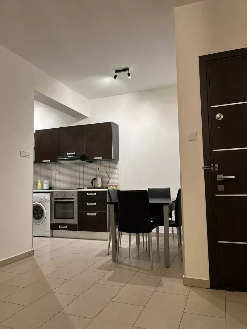 Nina Court Apartments