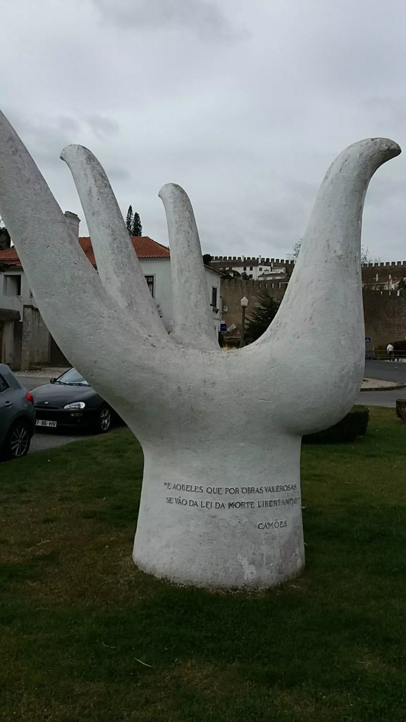 Mao De Obidos (pomba De Obidos)