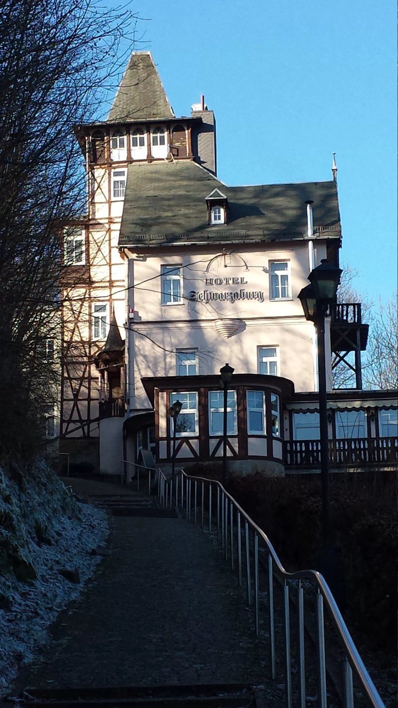 Hotel & Restaurant SchwarzaBurg