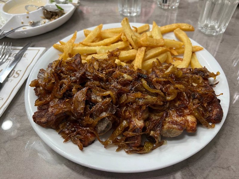 Bambos Restaurant