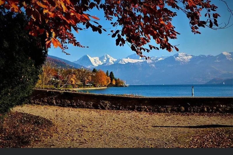 House with lake view near Interlaken