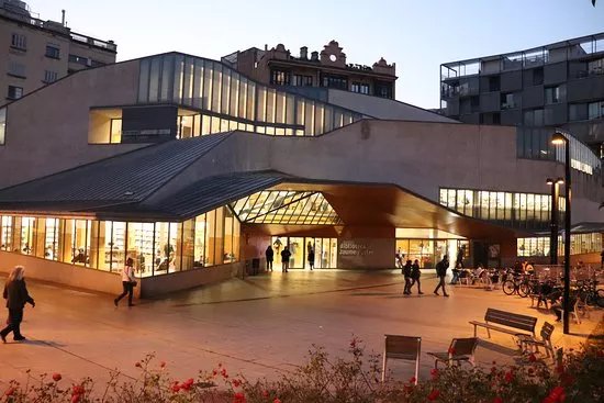 Biblioteca Jaume Fuster