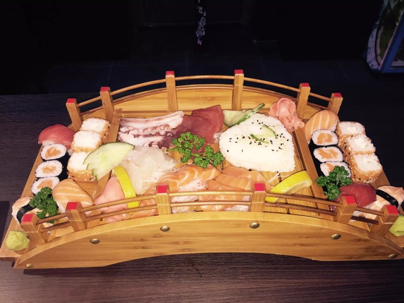 Tenshi Sushi