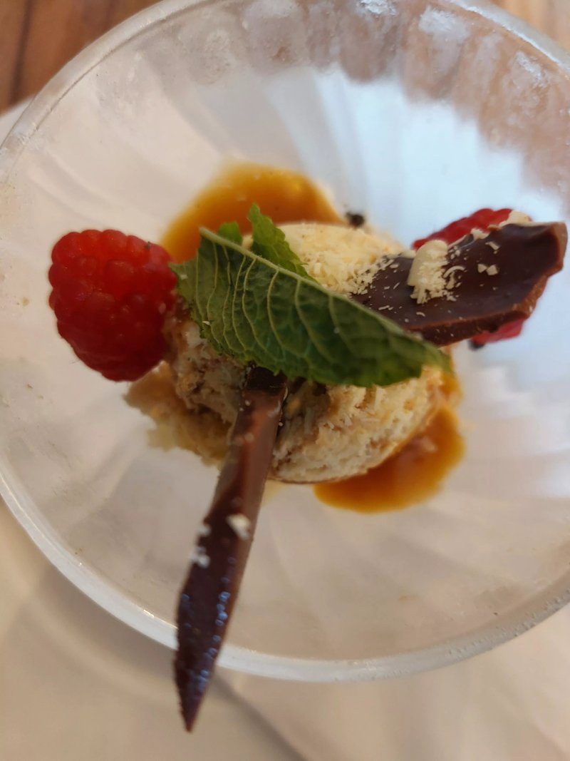 La Taverna Restaurant