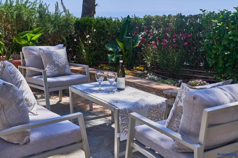 To Be Capri Sea View Rooms