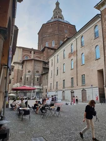 Piazza Cavagneria