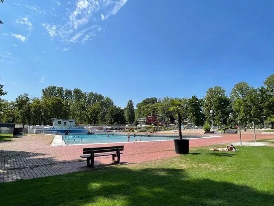 Rheinstrandbad