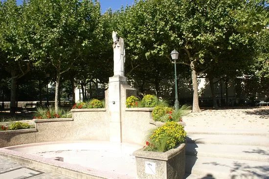 Square Suzanne-Buisson