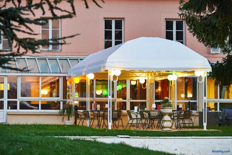 Auberge Du Port