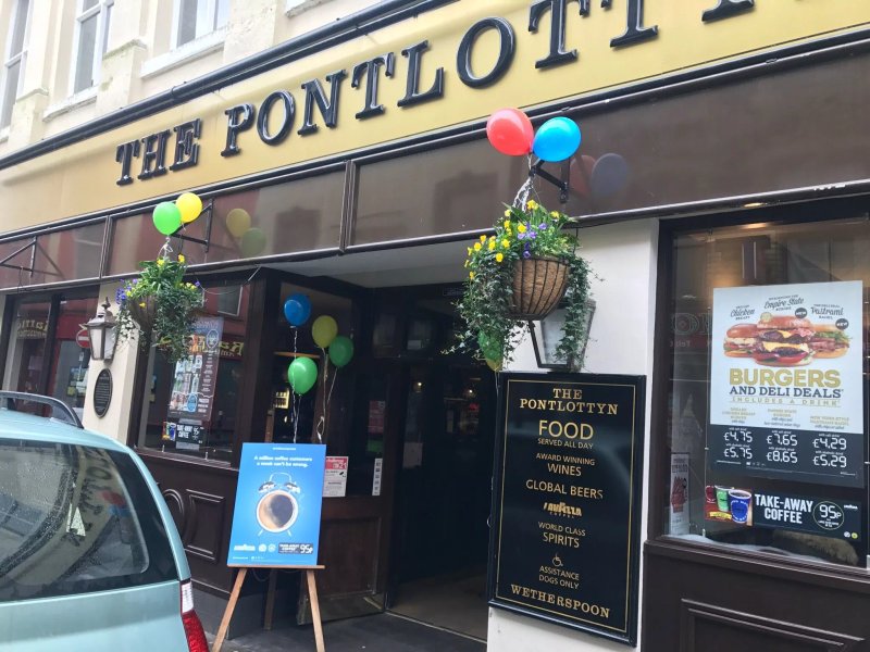 The Pontlottyn - Wetherspoons