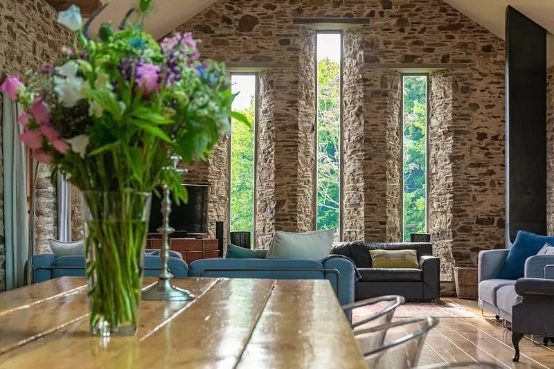 Luxurious barn conversion in the heart of the South Hams.