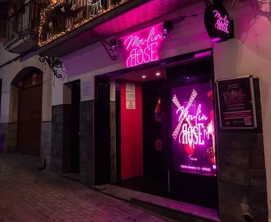 Le Moulin Rose