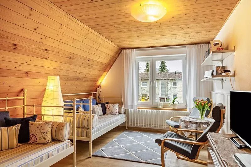 Apartment 'Ferienwohnung Fischer' with Private Terrace, Shared Garden and Wi-Fi
