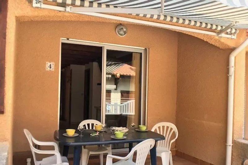 Villa La Franqui, 2 bedrooms, 5 persons