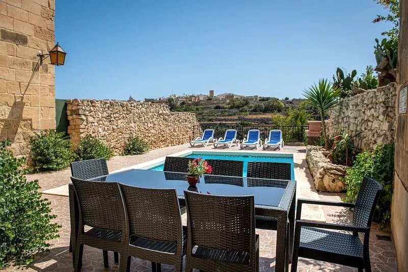 Typical farmhouse of choice with pool, views and fully air-conditioned.