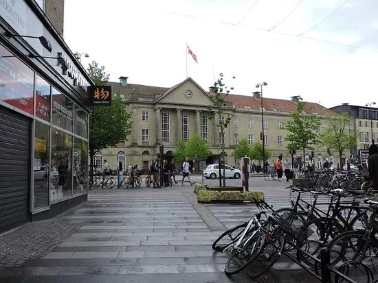 Banegaardspladsen