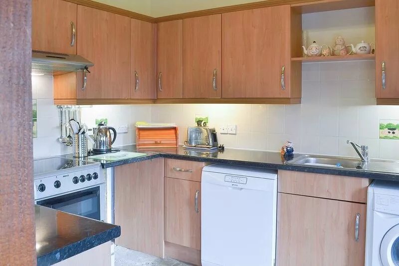 2 bedroom accommodation in East Tytherton, Chippenham