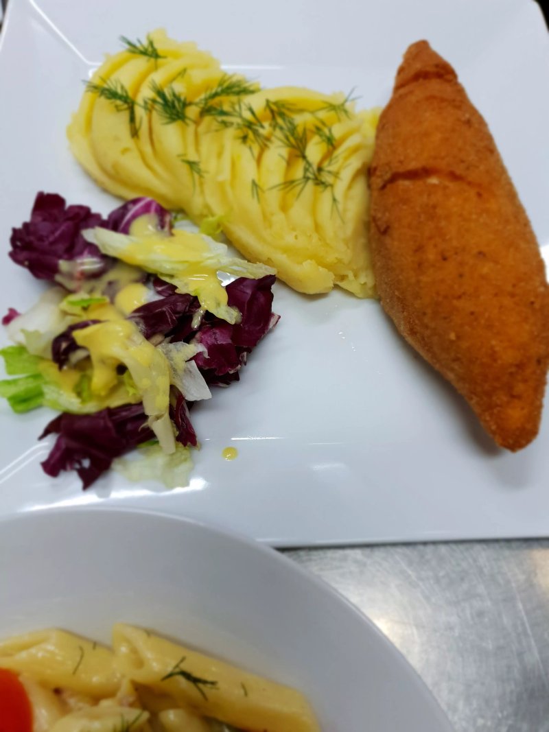 Maraton Lunch Bar
