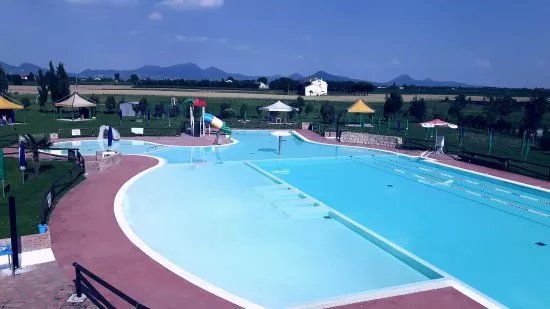 Piscine Nemo all'Oasi